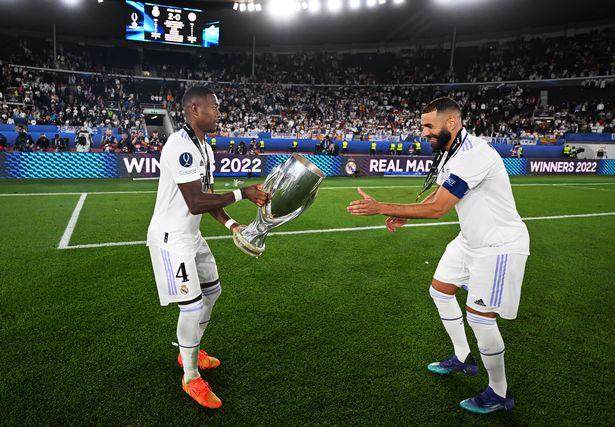 开云体育下载入口-阿拉巴：投票由球队决定 本泽马是我心中最佳前锋