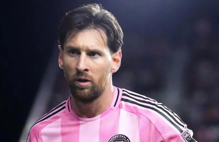 开云体育下载入口-梅西梅开二度助迈阿密国际4-2逆转奥兰多城，当选美职联第二轮最佳球员|莱昂内尔·梅西|兰登-多诺万|赛季|坎宁安|阿根廷_新浪体育_新浪新闻